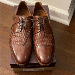 Johnston and Murphy mahogany woven leather